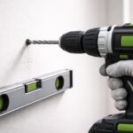 découvrez nos astuces efficaces pour percer un mur sans fissurer le plâtre et réussir vos travaux de fixation en toute sécurité.