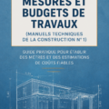 Femme prenant des mesures pour son projet de rénovation de maison.