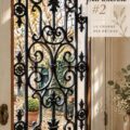 Porte parisienne, symbole de charme et d'élégance dans une maison
